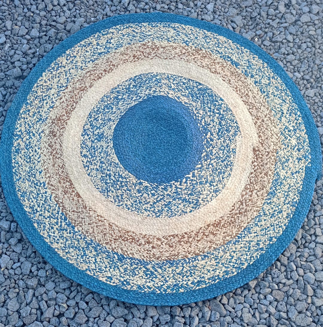 Tapis Artisanal En Raphia Tresser - Fait Main