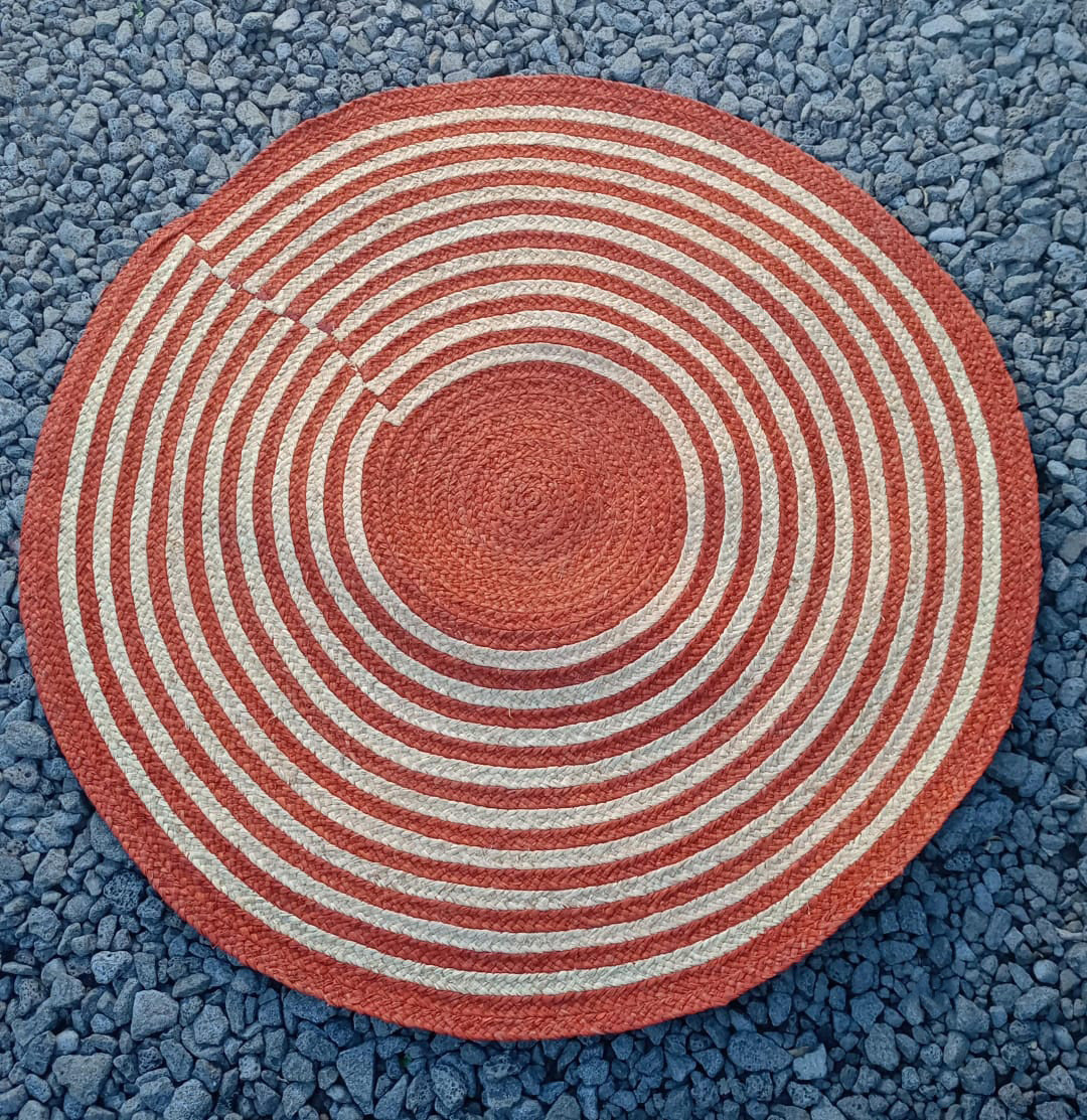 Tapis Artisanal En Raphia Tresser - Fait Main